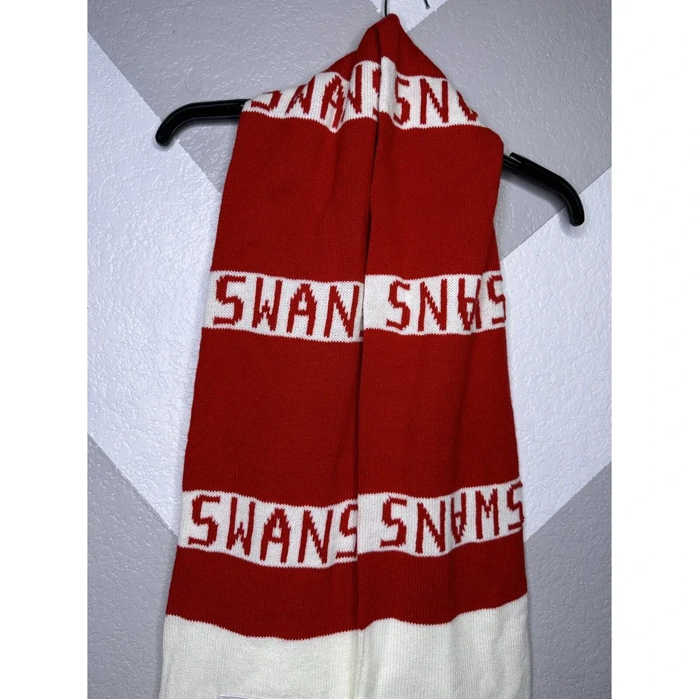 Sekem Sydney Swans AFL Knit Scarf Red White Fringe Football Supporter Banner